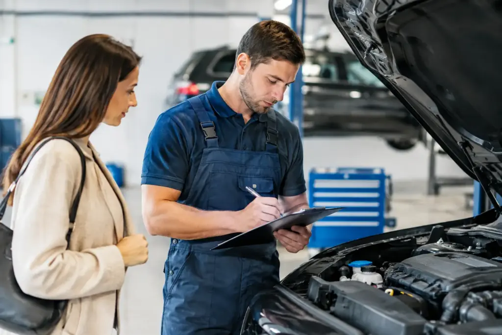 Was kostet eine Autoinspektion? Preise im Check
